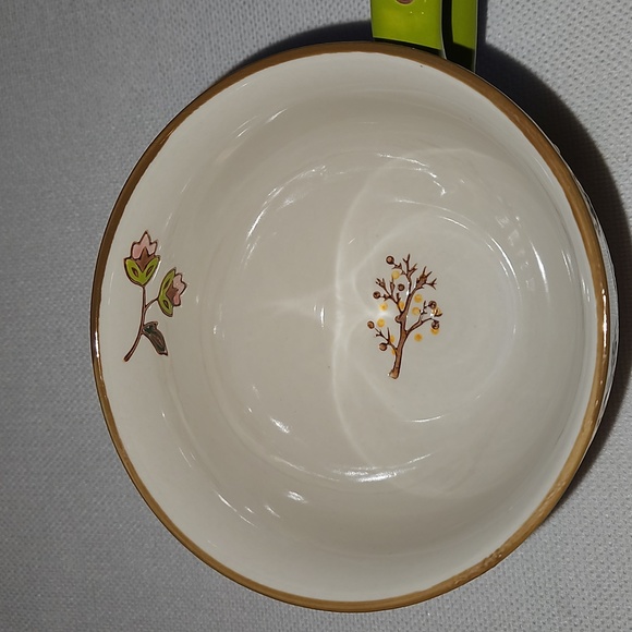 Dutch Wax footed mug, hand painted, ceramic - Picture 4 of 5